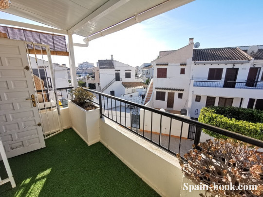 Бунгало Бунгало на втором этаже в спокойном район Торревьехи, Торребланка, Коста Бланка, Торревьеха