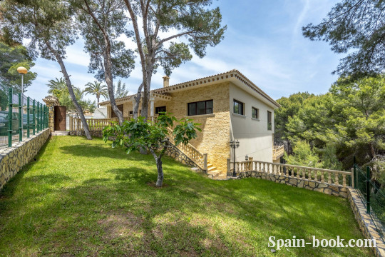 Виллы Стильная вилла рядом с пляжем в Кампоамор / Ориуэла Коста, Коста Бланка, Кампоамор