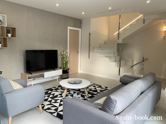 Виллы Современные смежные виллы рядом с пляжем в Santiago de la Ribera / Мурсия, Коста Бланка, Сантьяго-де-ла-Рибера