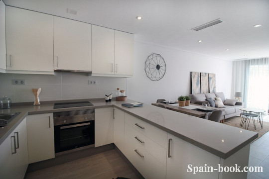 Бунгало Новые бунгало рядом с пляжем в Торре де ла Орадада, Коста Бланка, Торре де ла Орадада