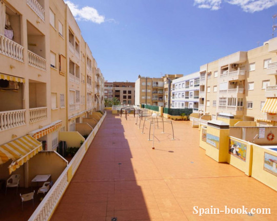 Апартаменты Квартира с видом на коммунальный бассейн в 800м до пляжа и центра Торревьехи, Коста Бланка, Торревьеха