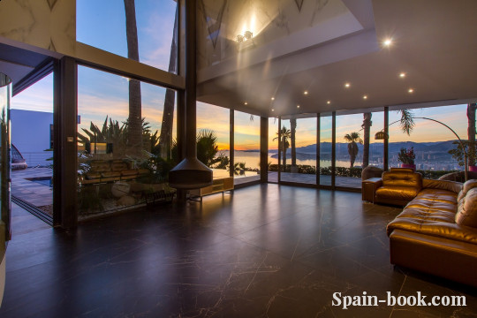 Виллы Вилла класса ЛЮКС с панорамным видом на город Бенидорм, Коста Бланка, Бенидорм