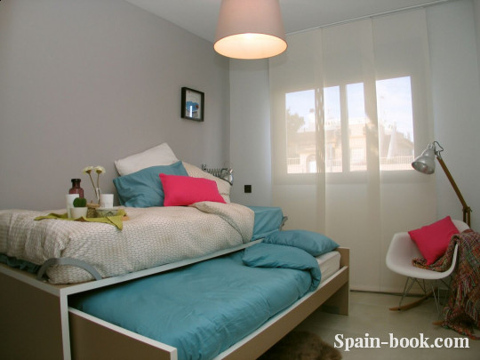 Бунгало Новые современные бунгало с солярием, Коста Бланка, Гуардамар дель Сегура