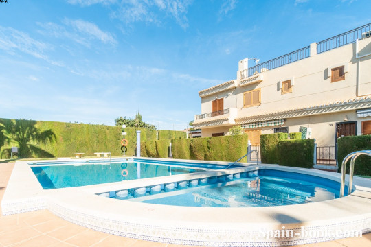 Бунгало Бунгало с садом в 1,5км от пляжа в Плайя Фламенка / Ориуэла Коста, Коста Бланка, Плайя Фламенка