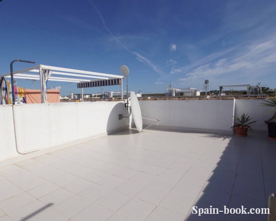 Бунгало Бунгало с солярием в пригороде Торревьехи, Коста Бланка, Торревьеха