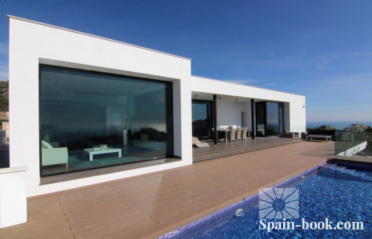 Виллы Cовременная вилла с панорамным видом на море в Кумбре дель Соль, Коста Бланка, Кумбре дель Соль