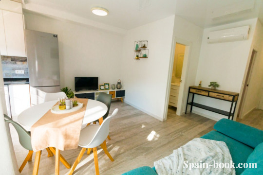 Апартаменты Апартаменты с видом на коммунальный бассейн комплекса в Пунта Прима / Торревьеха, Коста Бланка, Пунта Прима