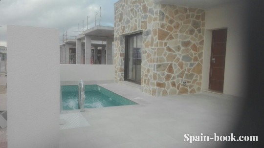 Виллы Новый комплекс современных вилл в Сиудад Кесада, Коста Бланка, Сиудад Кесада