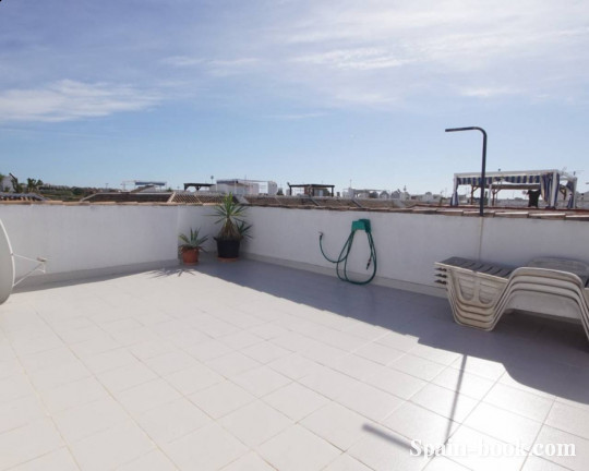 Бунгало Бунгало с солярием в пригороде Торревьехи, Коста Бланка, Торревьеха