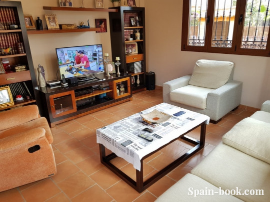 Виллы Большая вилла в 5-ти минутах до центра Торревьехи, Коста Бланка, Торревьеха