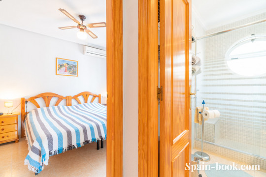 Дом Смежный дом в престижном районе Ориуэла Коста / Плайя Фламенка, Коста Бланка, Плайя Фламенка