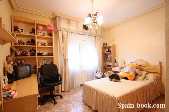 Виллы Вилла с большим участком в зеленом районе Торревьехи, Лос Балконес, Коста Бланка, Лос Балконес