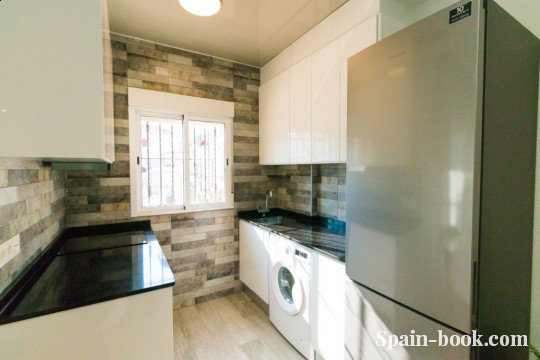 Апартаменты Апартаменты с видом на коммунальный бассейн комплекса в Пунта Прима / Торревьеха, Коста Бланка, Пунта Прима