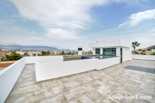 Виллы Современные вилла в курортном городе Альбир в пригорде Бенидорма, Коста Бланка, Бенидорм