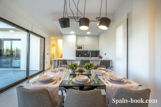 Виллы Новые виллы на второй линии Гольфа Roda Golf в 3км до пляжа Mar Menor / Мурсия, Коста Бланка, Сан Хавьер