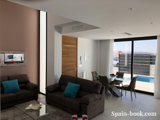 Виллы Современные виллы в Бенихофар, в 6км от пляжа Гвардамара, Коста Бланка, Бенихофар