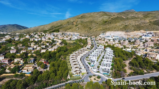 Виллы Современные виллы с видом на море и город в Finestrat / Бенидорм, Коста Бланка, Финестрат