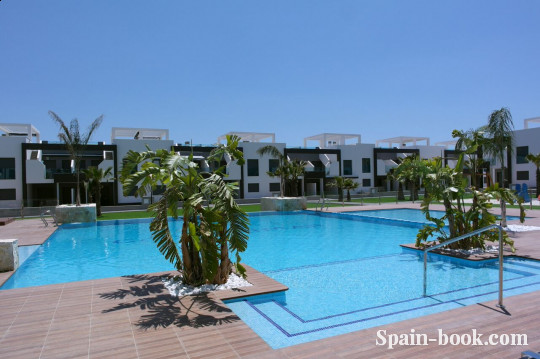 Бунгало Новые современные бунгало с солярием, Коста Бланка, Гуардамар дель Сегура