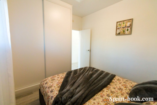 Апартаменты Апартаменты с видом на коммунальный бассейн комплекса в Пунта Прима / Торревьеха, Коста Бланка, Пунта Прима